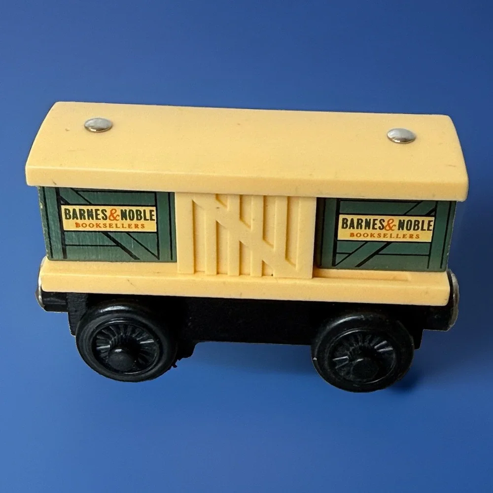 ⁠VTG Thomas & Friends Wooden Barnes & Noble Exclusive Box Car LC78140 EXCELLENT